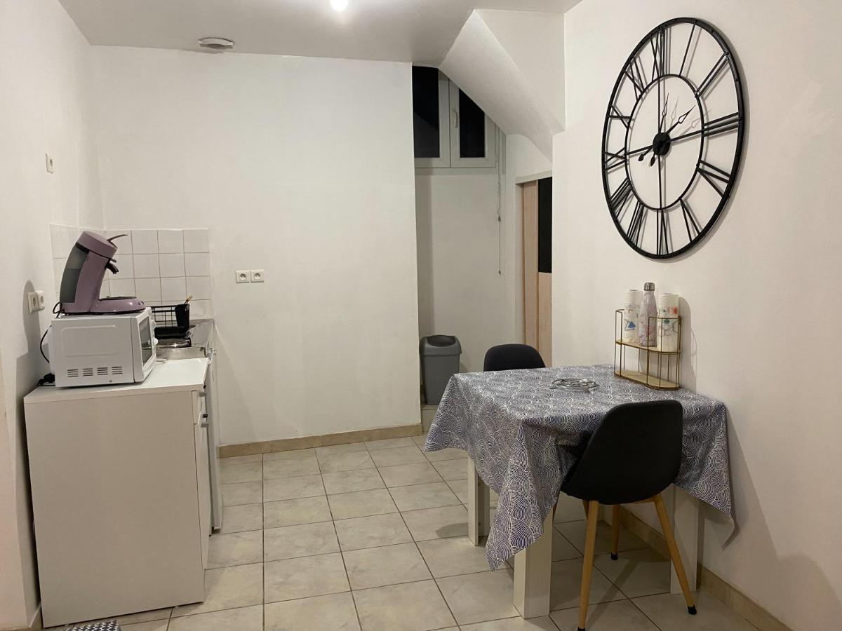 Studio Chaleureux Centre Ville Excideuil 外观 照片