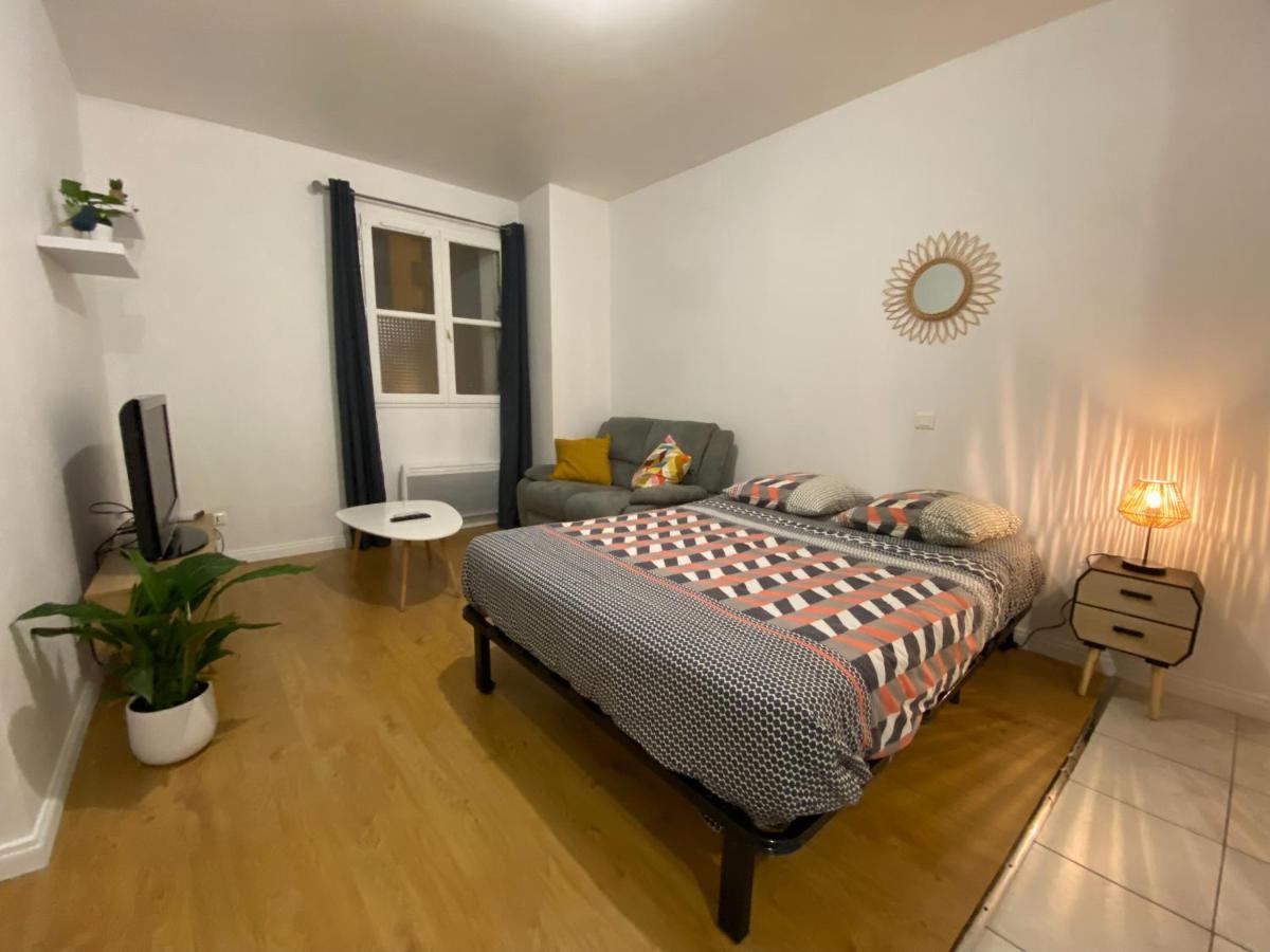 Studio Chaleureux Centre Ville Excideuil 外观 照片